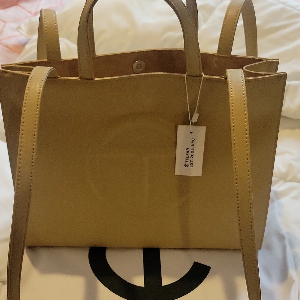 Telfar Tan Tote Bag - Picture 6 of 9